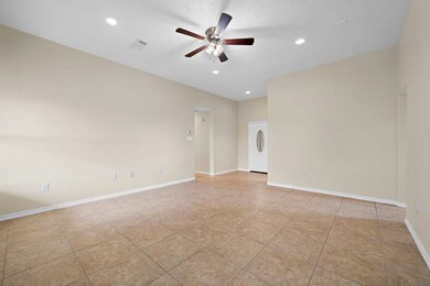 32903 Shriver Ln, Waller, TX 77484 - photo 4