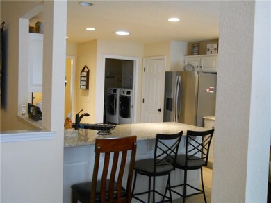 kitchen breakfast bar