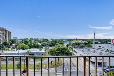 Three Horizons South unit 714, North Miami, FL 33161 - photo 2