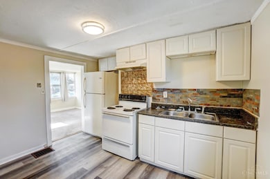 2150 Kensington Dr, Dayton, OH 45406 - photo 7