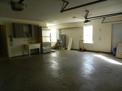 E41500C3-E7C3-41B9-9BDB-B9808E005E01