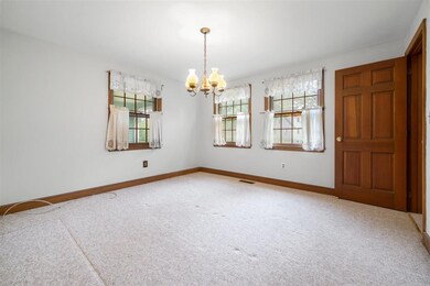 78 Beauview Ave, Nashua, NH 03064 - photo 4