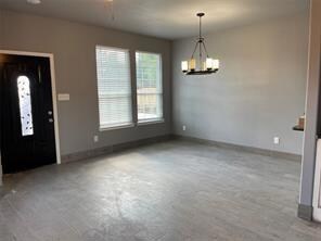 216 Cleveland St, Cleburne, TX 76031 - photo 2