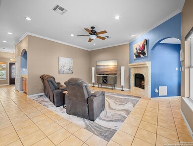 4006 Stahl Rd, San Antonio, TX 78217 - photo 6