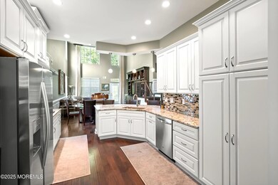 39 Northcrest Dr, Tinton Falls, NJ 07724 - photo 5