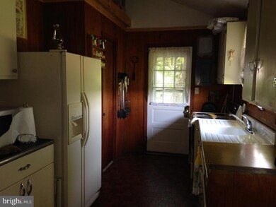 260 Shreiner Rd, Leola, PA 17540 - photo 7