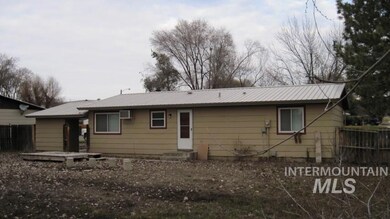 1801 W 6th St, Weiser, ID 83672 - photo 5