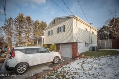 3817 Lydon Ln, Moosic, PA 18507 - photo 4