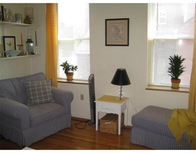 12 Parmenter St, Boston, MA 02113 - photo 2