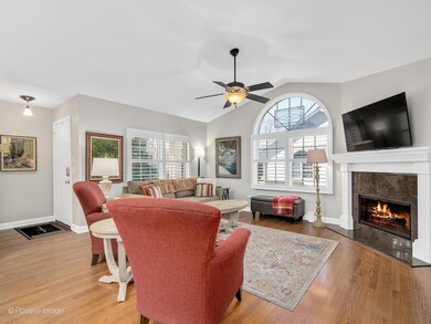 842 Havenshire Rd, Naperville, IL 60565 - photo 7