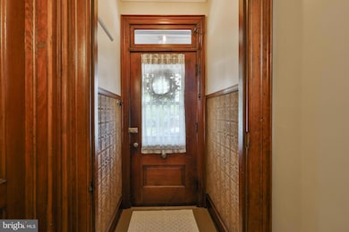 1116 Juniper St, Quakertown, PA 18951 - photo 6