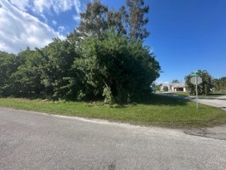 401 Betty Ave, Sebastian, FL 32958 - photo 7