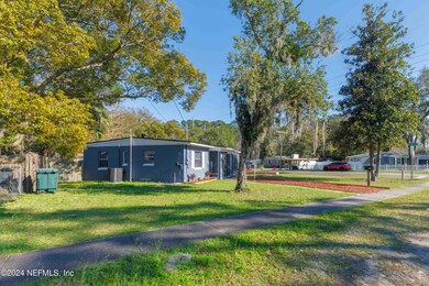 3757 Eve Dr W, Jacksonville, FL 32246 - photo 3