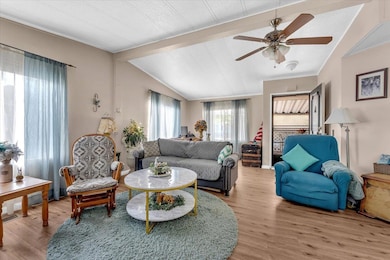 11705 SP 13 Parey Ave, Red Bluff, CA 96080 - photo 6