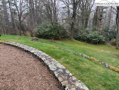 115 Edgewood Path, Blowing Rock, NC 28605 - photo 3