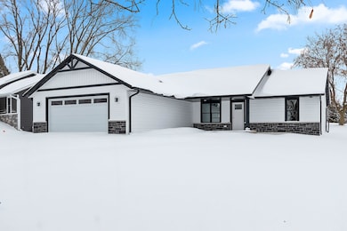 1020 Pinecrest Rd, Howard, WI 54313 - photo 3