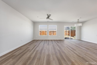 21183 Conklin Blvd, California City, CA 93505 - photo 2