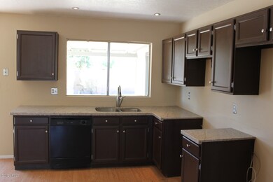 KITCHEN2