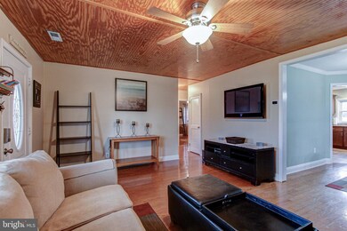 960 Wayfield Dr, Norristown, PA 19403 - photo 6