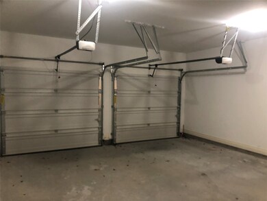 10510 Wolbrook St, Houston, TX 77016 - photo 4