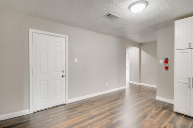 7637 Bretshire Dr, Houston, TX 77016 - photo 6