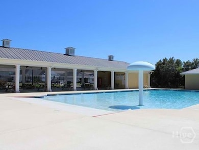 390 Canyon Oak Loop, Richmond Hill, GA 31324 - photo 2