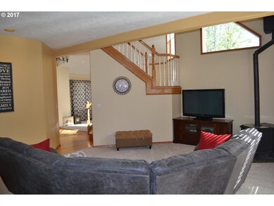 1282 SE 11th Loop, Canby, OR 97013 - photo 4