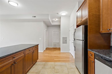 5005 Palisade Ave unit 406, West New York, NJ 07093 - photo 3