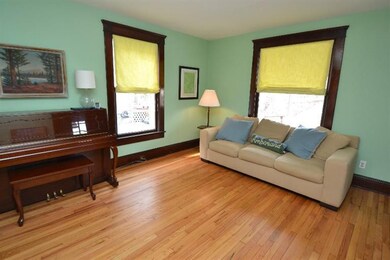 341 Mulholland Ave, Ann Arbor, MI 48103 - photo 4