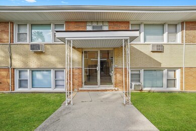 18508 Torrence Ave, Lansing, IL 60438 - photo 2