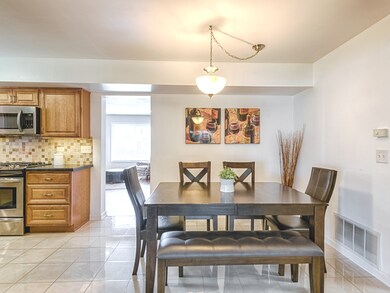 Dining/Kitchen