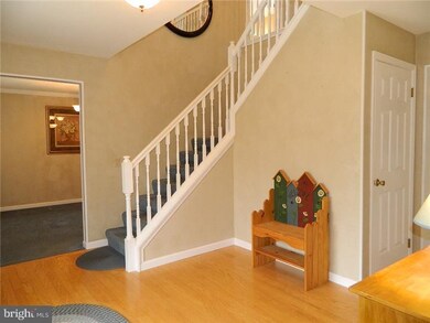 63 Makefield Rd, Yardley, PA 19067 - photo 3