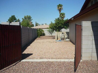 RV Gate