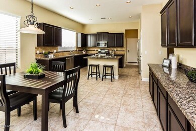 Eat-in Kitchen + Breakfast Bar