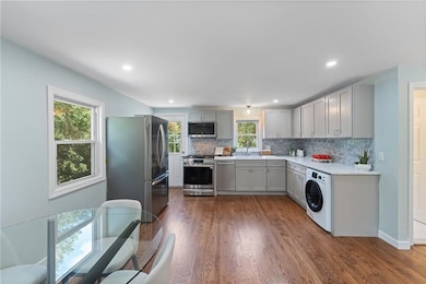 7 Laneway Ct unit B, Narragansett, RI 02882 - photo 6