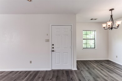 1646 Colquitt St, Houston, TX 77006 - photo 3