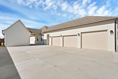 160 Robnett Rd, Waxahachie, TX 75165 - photo 3