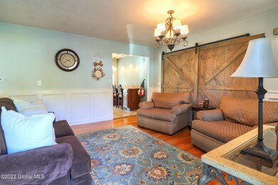 2021 Piney Point Rd, Troy, NY 12180 - photo 4