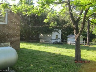 3123 Lions Rest Rd, Asheboro, NC 27205 - photo 4