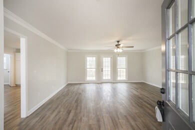 2005 Windsor Dr, Columbia, TN 38401 - photo 6