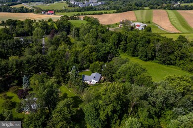 5 Springwood Ln, Chester Springs, PA 19425 - photo 2