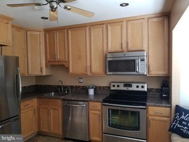 1441 Chatham Ct, Crofton, MD 21114 - photo 4