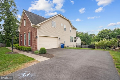 1191 Monroe St, Herndon, VA 20170 - photo 2