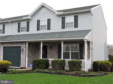 1009 Amity Cir, Reading, PA 19605 - photo 2