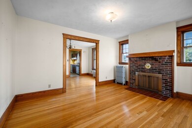 4 Welcome St, Peabody, MA 01960 - photo 5