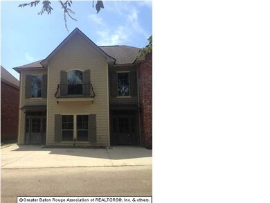 Front of Single Townhome