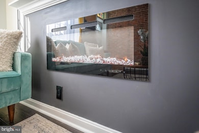 229 S Robinson St, Baltimore, MD 21224 - photo 4