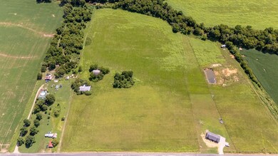 4000 Weakley Creek Rd, Lawrenceburg, TN 38464 - photo 5