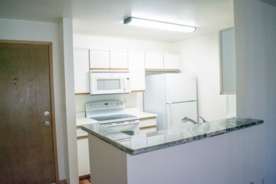 64 Kunihi Ln unit 324, Kahului, HI 96732 - photo 7