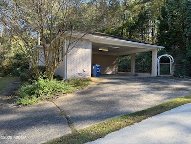 753 Lokchapee Dr, Macon, GA 31210 - photo 3